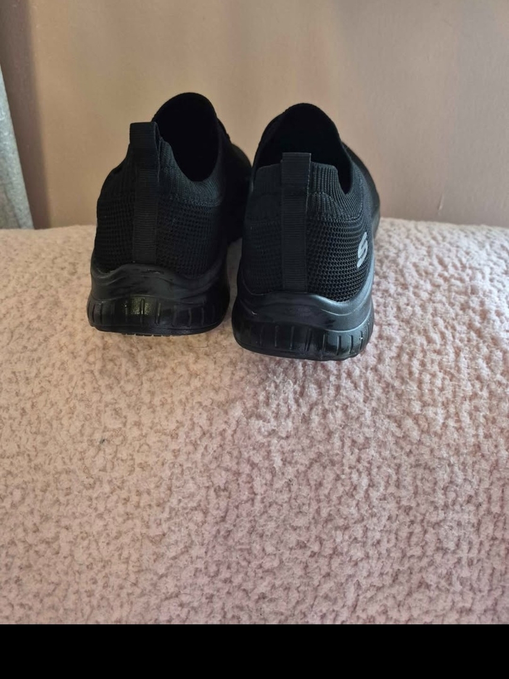 Skechers Women’s Black Knit Slip-On Athletic Sneakers - Picture 2 of 6